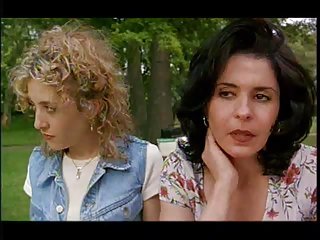 摇摆在网络摄影头X的肥满女孩身体