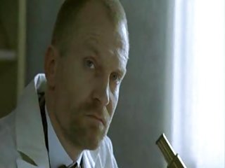 他妈的跟捷克人一样胖，但有很多病态